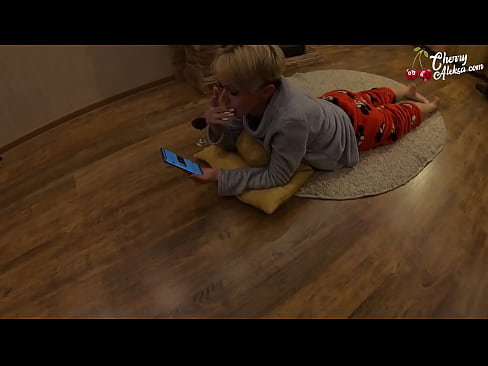 ❤️ Šialená blondínka fajčí obrovský penis a skáče na ňom - análny sex ❤️❌ Domáce porno na porno sk.befuck-net.ru ❌️❤